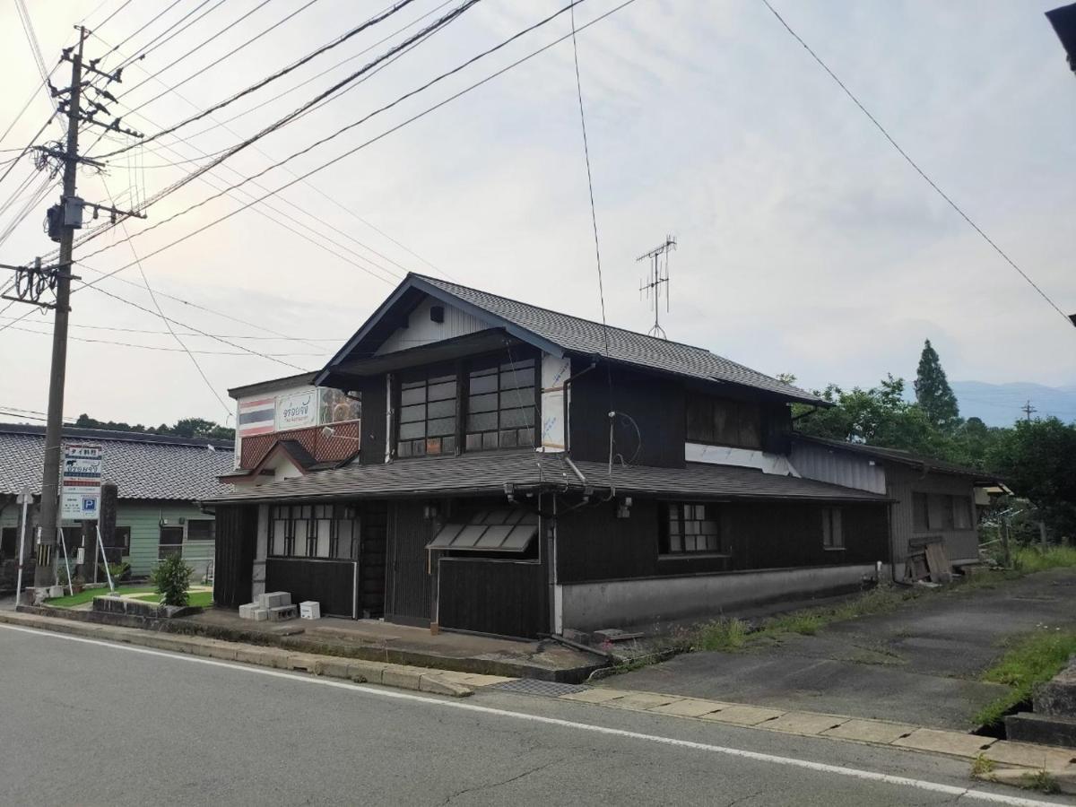 Momiji Hostel Minamiaso Bagian luar foto